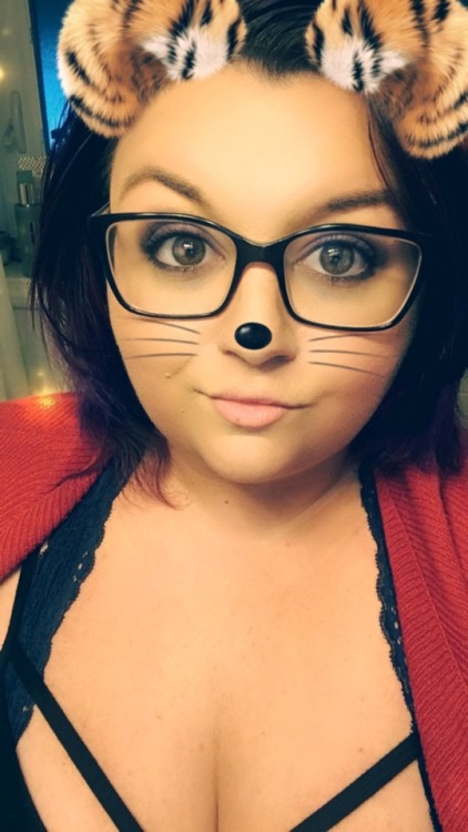 kimi-cupcake-xxx: Selfie dump.  Have a good one!