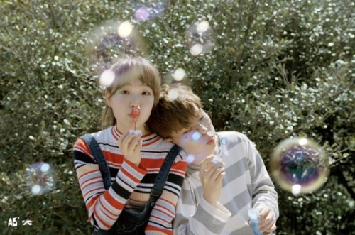 akmuplayland:[IMAGE] AKMU’s Spring Album Jacket Photo Shooting 