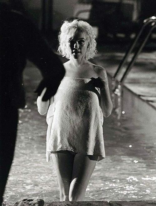 perfectlymarilynmonroe:  Marilyn Monroe on the set of Something’s Got to Give (1962). Photo by Lawrence SchillerDuring an interview published in The Sacramento Bee on May 26th, Marilyn said the following about her famous nude scene:➳ “It’s the