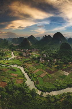 wnderlst:  Guilin, China | Marcelo Castro