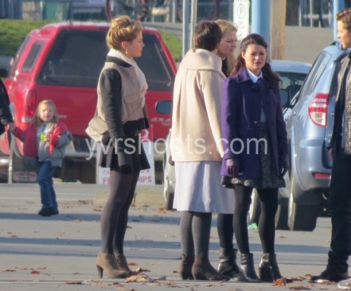 (via SHOOT: ONCE UPON A TIME Back in Steveston’s Storybrooke | yvrshoots)