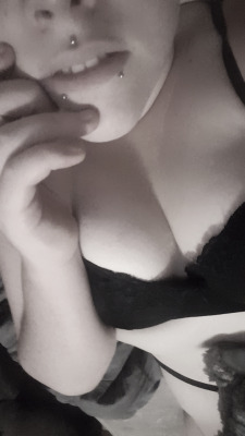 hornyforharley:  I like this one 💕