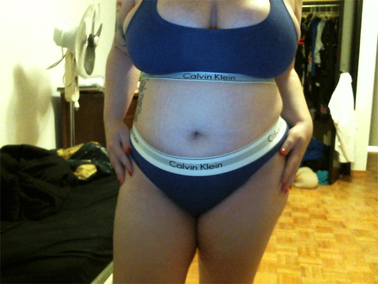 awkward-panda-is-awkward:  I’ve always wanted to be that girl in the Calvin’s