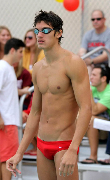 speedogayboy:Super hot swimmer in a tiny pair of red Nike briefs. Would love to spend