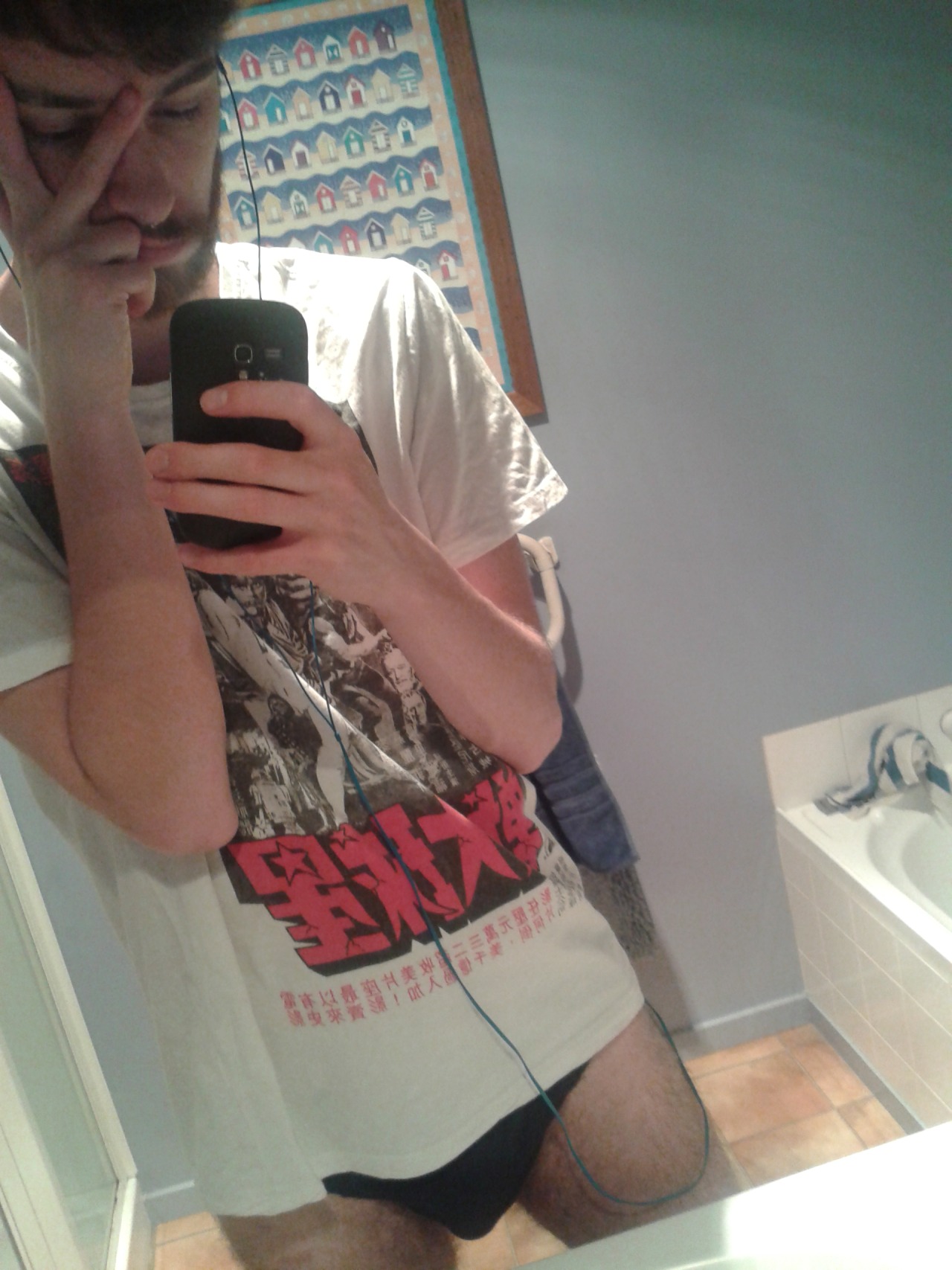harryjamesnotpotter:  tired human takes selfies and posts them over 12 hours later