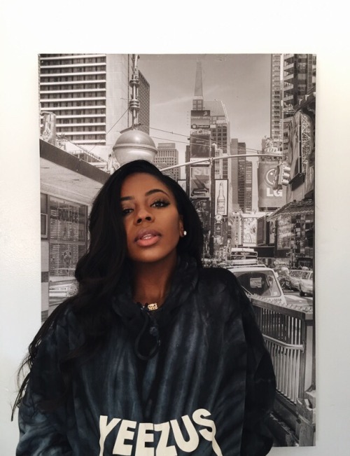 dejasplaycousin:  photocredz noturrissa