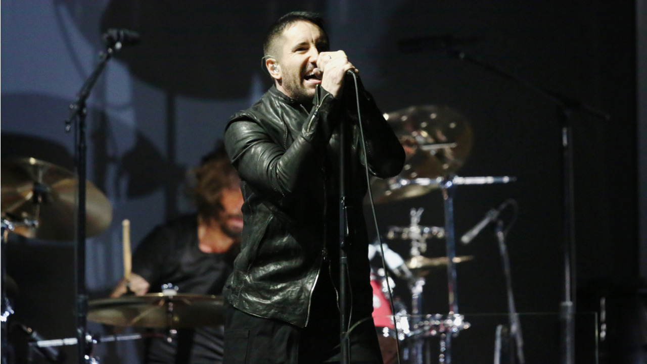 bluedogeyes:  Trent Reznor offers “a heartfelt FUCK YOU” to Grammy organizers