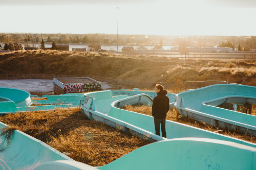Abandoned Waterslide Park // Chestermere, AB