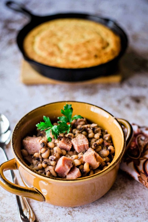 bloggersfood:Instant Pot Black-Eyed Peas {no soaking!}