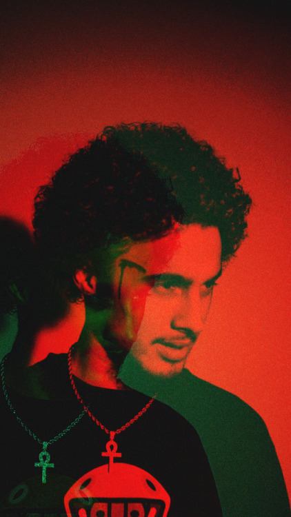 WIFISFUNERAL  | HYPESCREENS | INSTAGRAMLIKE//REBLOG IF USE ONE