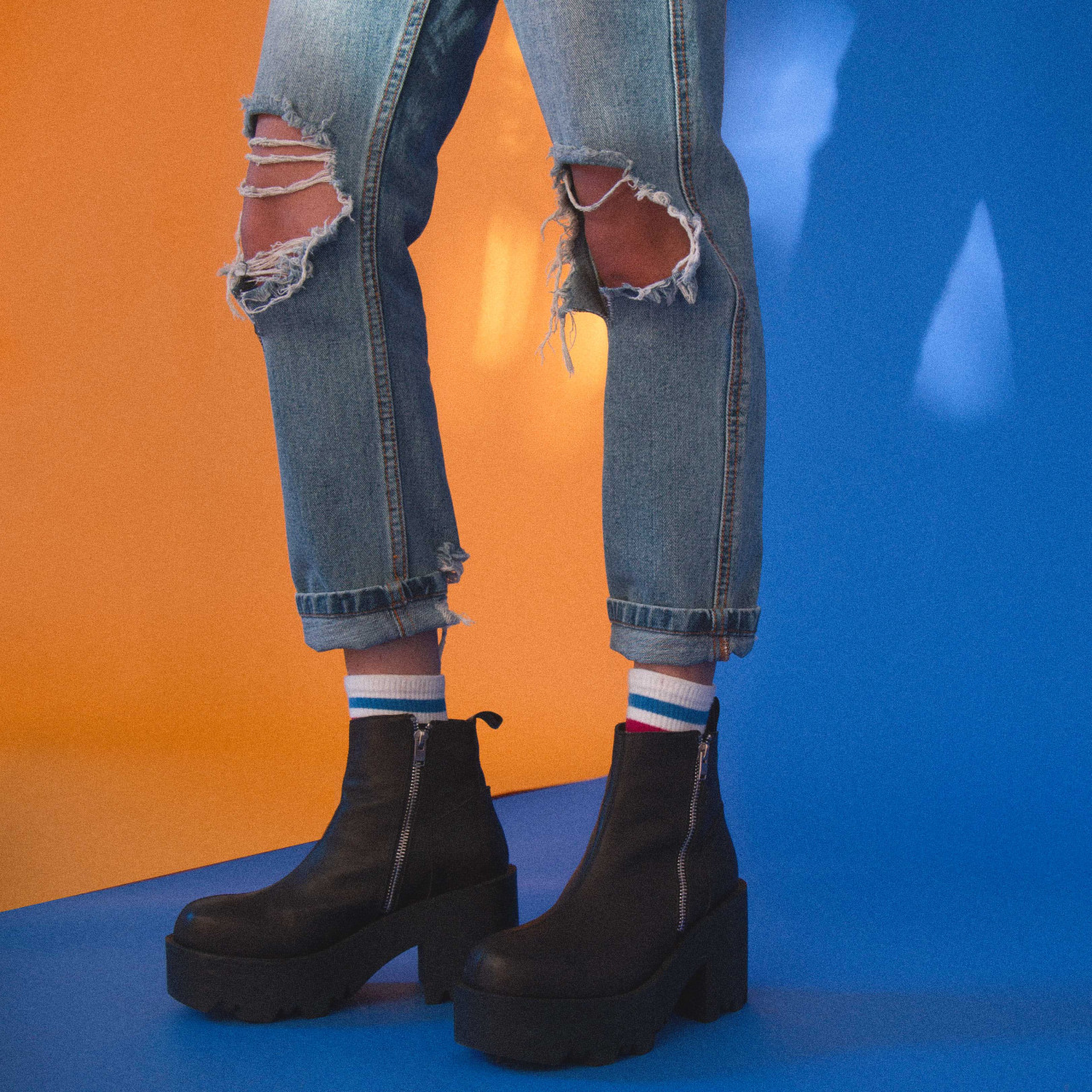unif:  rival boots