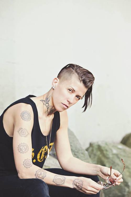 liquorinthefront:  My gorgeous and talented friend Skylar, shot by Ashley Burnstad