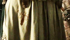 lady-arryn-deactivated20140718:  W E   D O   N O T   S O W                      