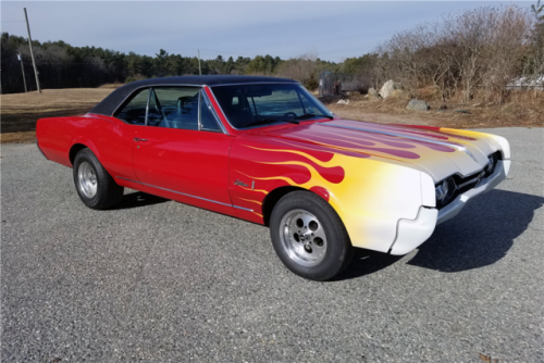 1967 Oldsmobile Cutlass Custom