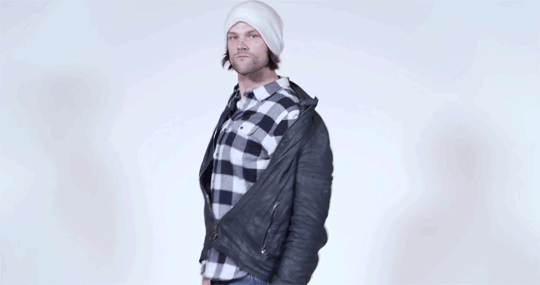 castiels-rainbow:  Supernatural Cast shakes it off (x)