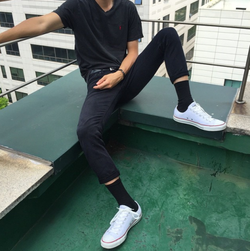 eidde:  https://instagram.com/taemeen/ 