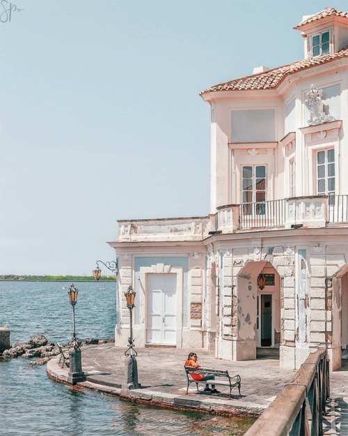 venusverticordias:Casina Vanvitelliana, Bacoli, Naples, Italy |