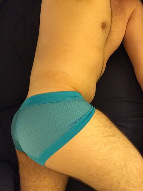 magikpelvis:Pair 3 of 5 Don`t trimm you beautiful hair