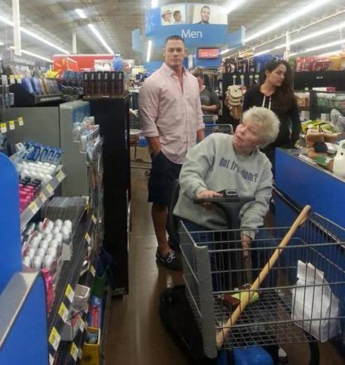 papazin:  current mood: john cena in a wal-mart check out line