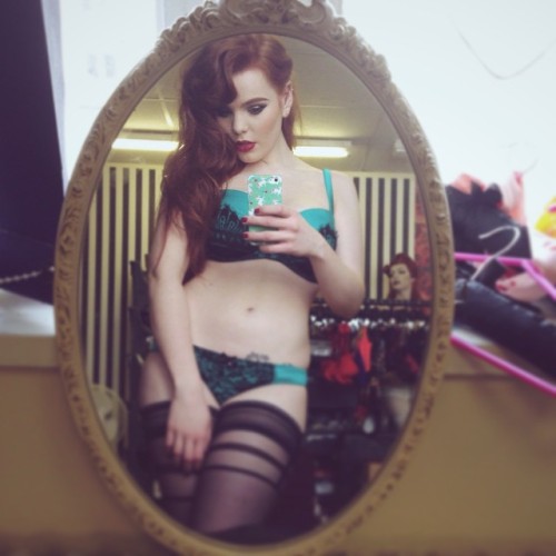miss-deadly-red: Had a great shoot for @playfulpromises today! Such an amazing company to work with 