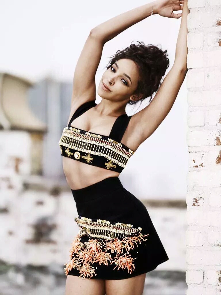jaycooleyy:  Another WomanCrushWednesday of mine is Tinashe