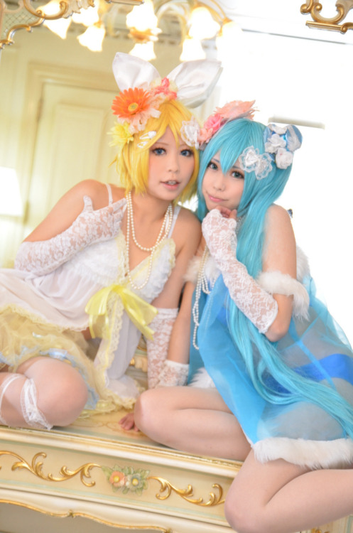 Vocaloid - Miku Hatsune & Rin Kagamine 3HELP US GROW Like,Comment & Share.CosplayJapaneseGirls1.5 - www.facebook.com/CosplayJapaneseGirls1.5CosplayJapaneseGirls2 - www.facebook.com/CosplayJapaneseGirl2tumblr - http://cosplayjapanesegirlsblog.tumbl