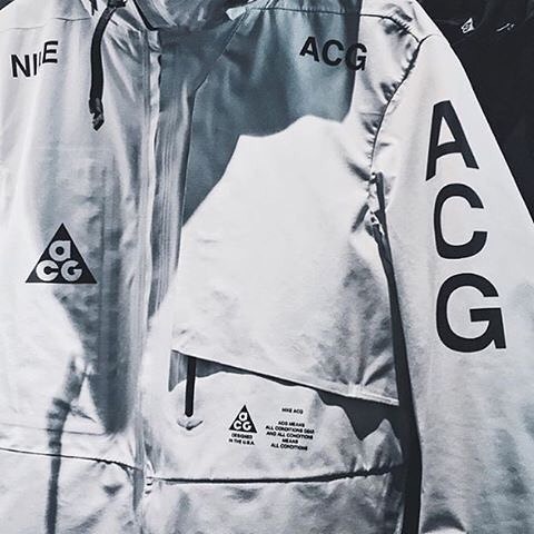 dopemagco:  WHITE NOISE … 12.03.15  NikeLab ACG Holiday 2015 collection.  Photo by @erlsn.acr
