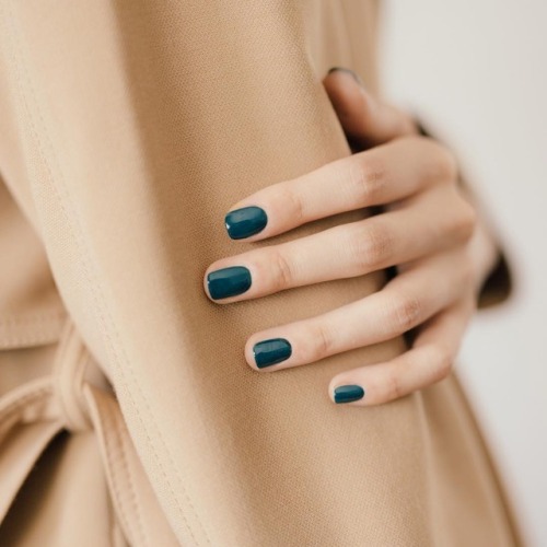 Nail inspo via Trou De LapinFollow Style and Create at Instagram | Pinterest | Facebook | Bloglovin