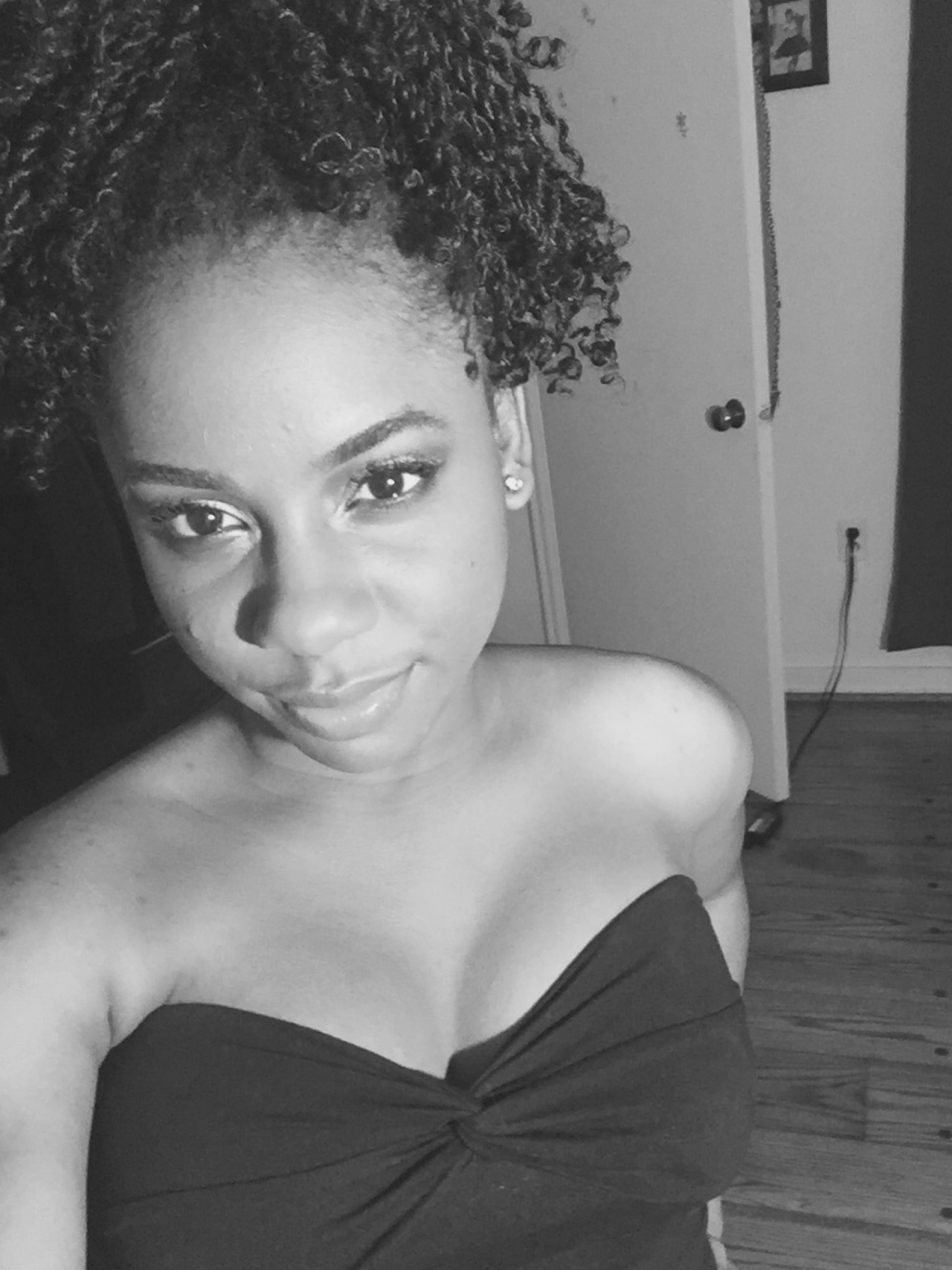 fuckyeahjamaicangirls:  👑  Jheanelle27.tumblr.com 