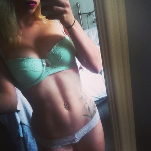hotnonnudes - Hot Non-Nudes