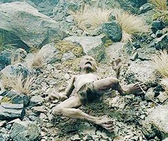 brokenbastardboy:  liam-causes-me-payn:  neverskies:  I DON’T WANT TO GO TO SCHOOL,