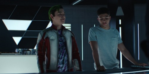 So Here's Gar's Reaction To Tim Saying Conner Calls Him "homeslice" Which Is Like A Term For A Friend