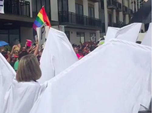 micdotcom:  “Angels” block the Westboro Baptist Church from protesting Orlando victim’s funeralWhen a handful of Westboro Baptist Church members showed up Saturday at the funeral of Orlando shooting victim Christopher Leinonen, counterprotesters