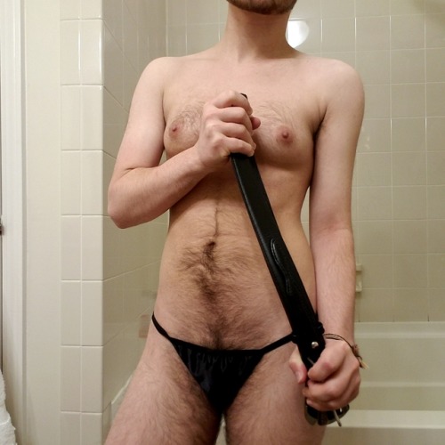 deaddboii: Merry Christmas, sinners.  [He/Him- adult photos