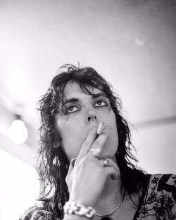 everybody wants the struts