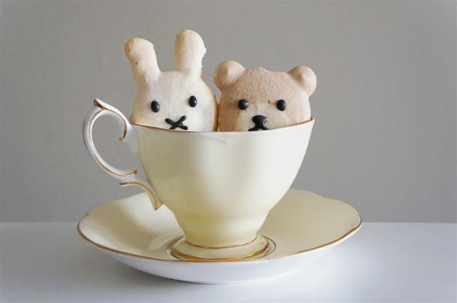 gastrogirl:  adorable macarons. 