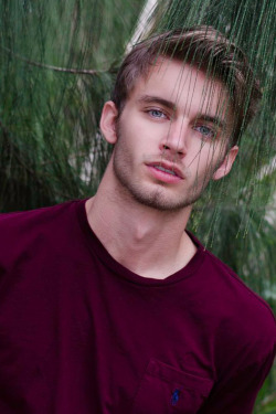 strangeforeignbeauty:  Cole Mullinax | Photographed by Emmanuel Sanchez-Monsalve for MMS [ male models | popular | facebook | twitter | google+ | instagram ] 