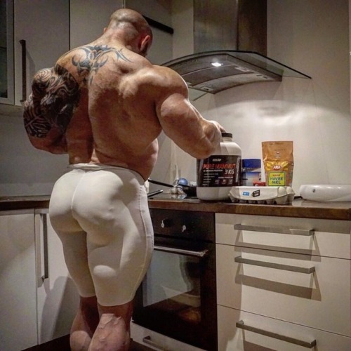 Ole Kristian Våga - His ass alone has more muscle than the average man.