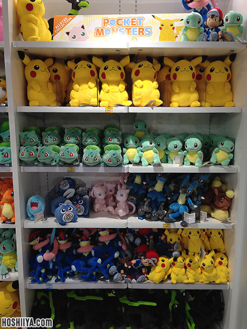 Pokemon Center MegaTokyo is starting to make a suspicious amount of Gen 1 displays ;DPokekyun TCG is