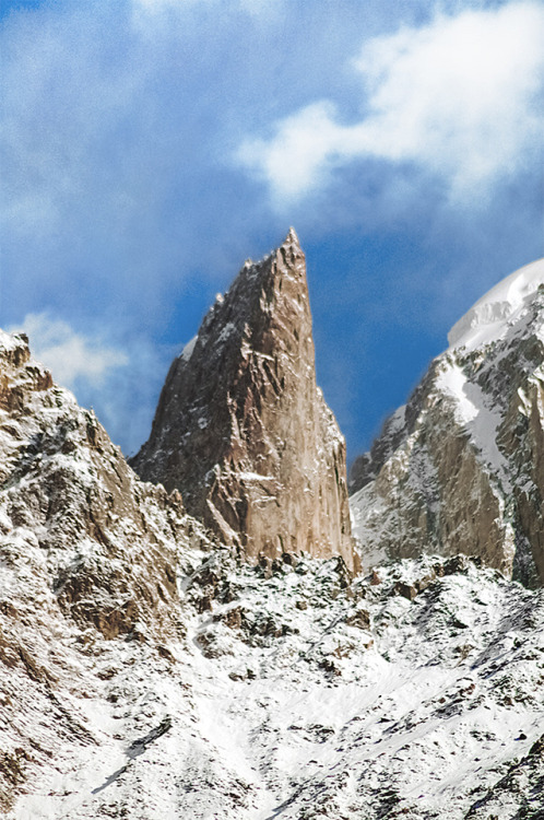 Ladyfinger Peak, Hunza Valley, PakistanThe peak is famous by the name of Ladyfinger due to its point