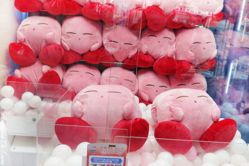 amaltheadeluna:Kirby was at alllll the arcades this time! *__* I won all the Kirbys I ever wanted!&n