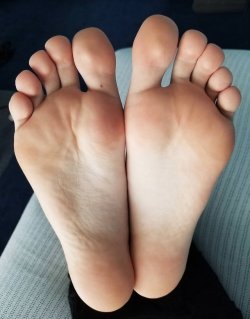 I LOVE BEAUTIFUL FEET