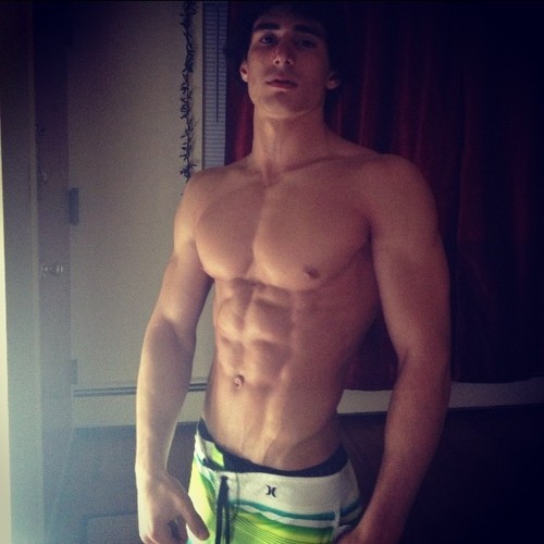 Hot Guy Wank Gallery