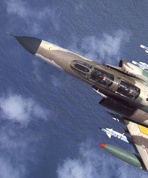 michell169:   F-4 Phamton II 