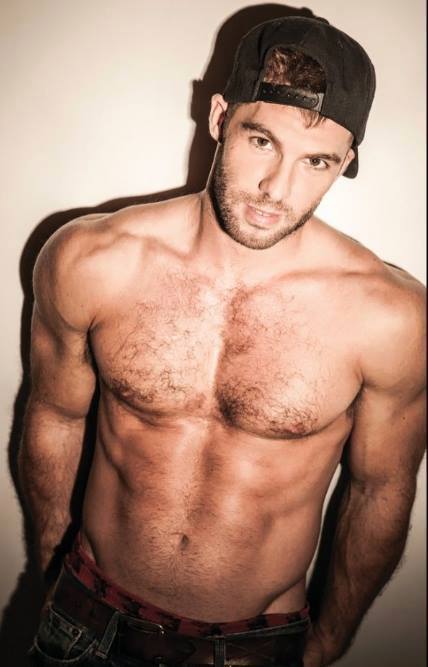 mancrushoftheday:  Reblogged via The Man Crush Blog / Facebook / @man_crush