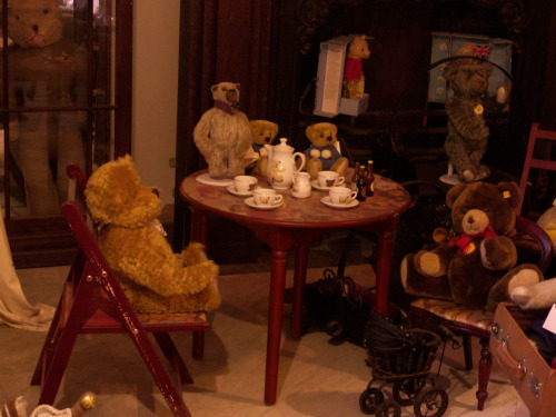 seraphic-facade:Bear’s Tea Party♡