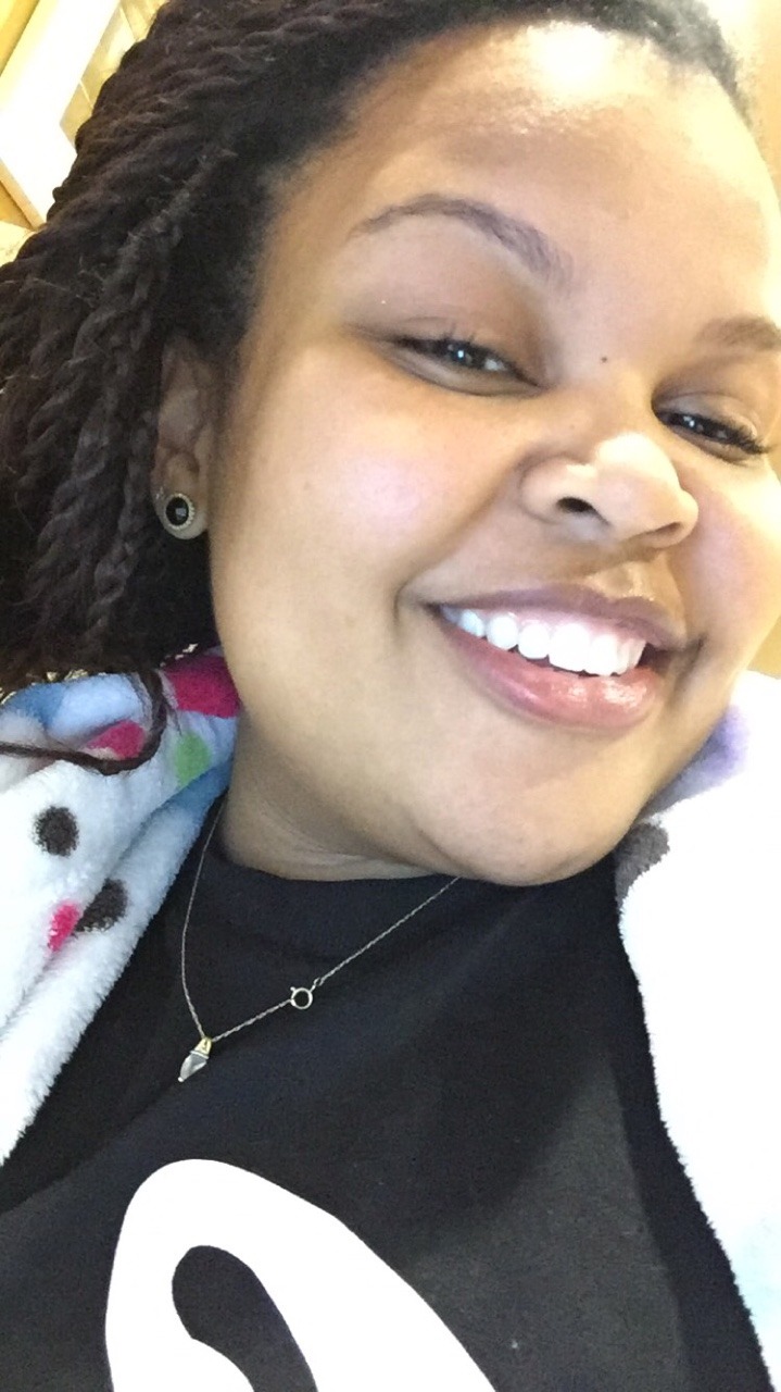 an-entirely-new-creation:  Procrastination + camera = selfies