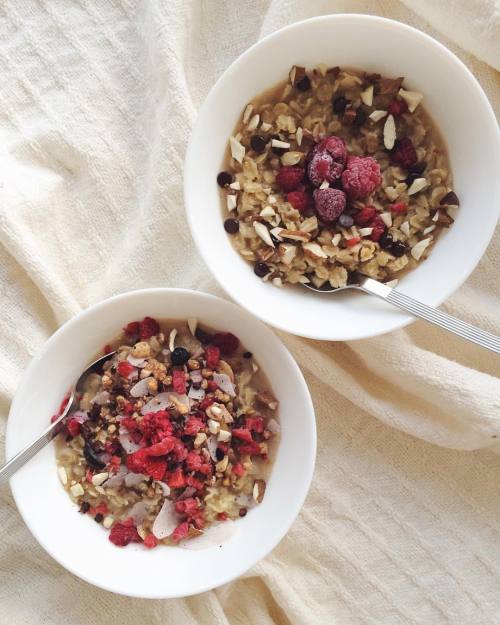 Sometimes simple oatmeal with a handful of toppings is all you need…and when you are lazy lik