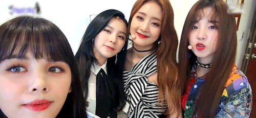 minnie &amp; yuqi’s cameo on produsorn 
