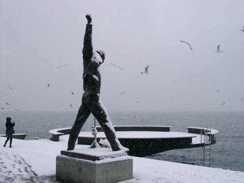 Freddie Mercury Statue in Montreux 